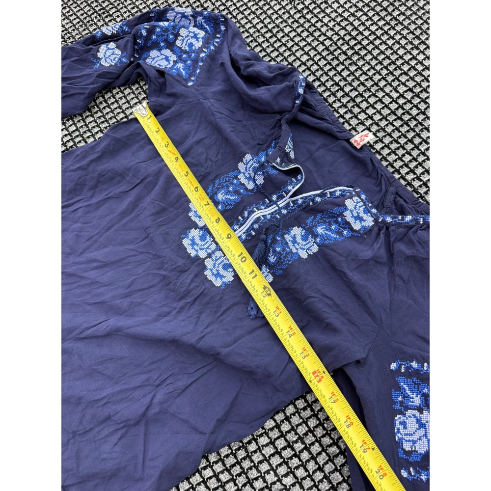 Zhuravel Vyshyvanka Peasant Blouse Womens M Navy Blue Floral Embroidery - Picture 8 of 9